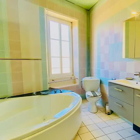 Grande Maison Traditionnelle Rhetaise Ancienne Βίλα *
